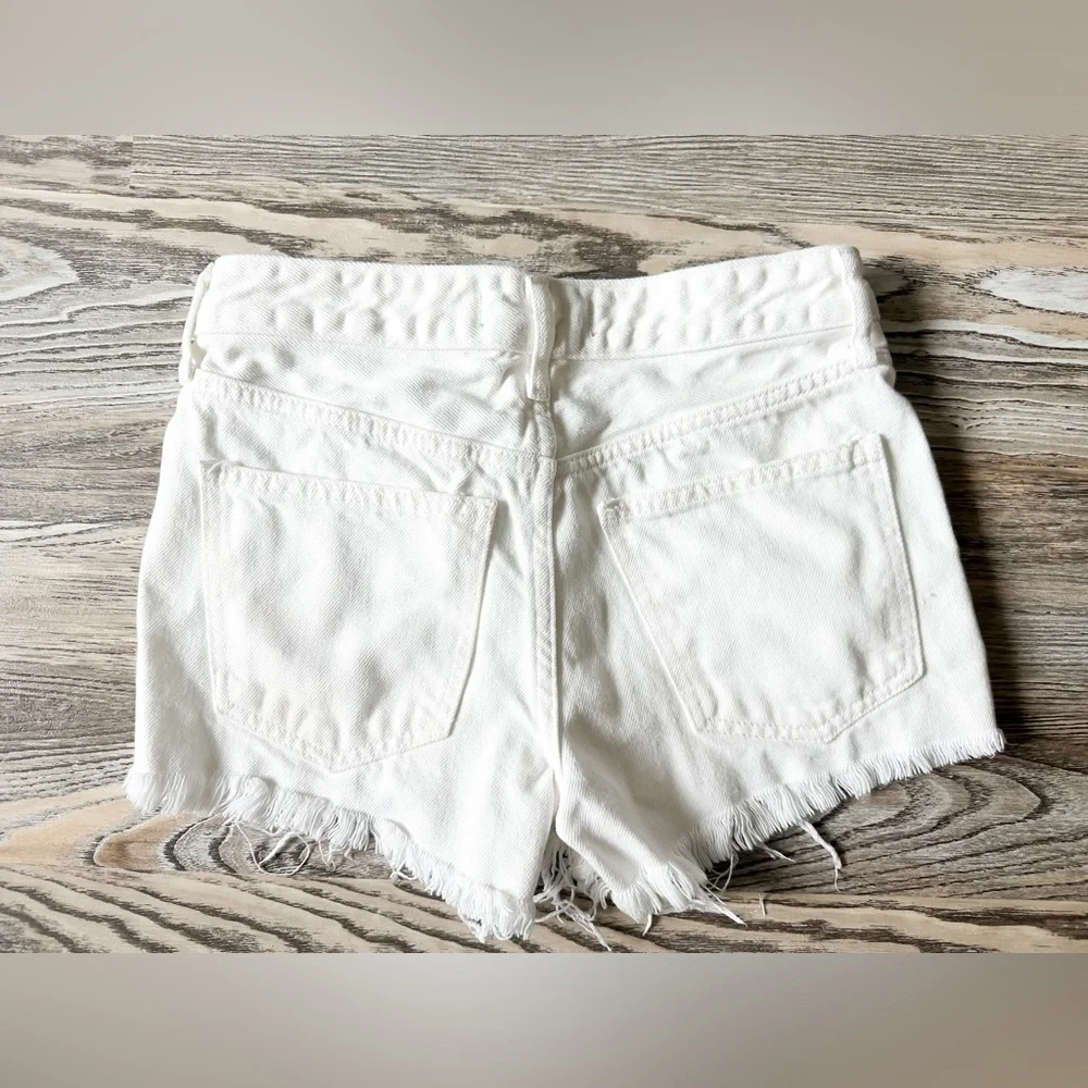 FREE PEOPLE We The Free White Women’s Shorts - Size 25
